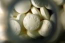 Daily, long-term doses of aspirin can slash the risk of cancer of the digestive tract, according to new research