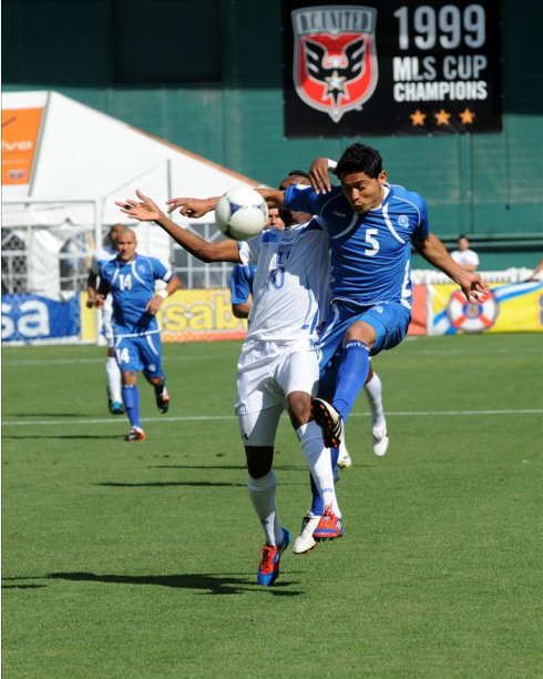 2-6-2012 Amistoso - El Salvador 0 Honduras 3. 4613417w