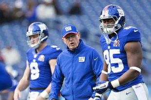 Daniel Fells (R) is out for the season for the Giants.  (Getty Images) 