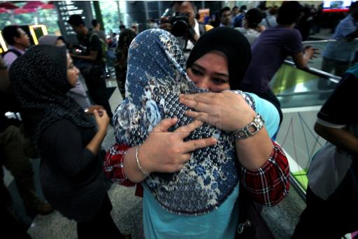 Selepas 24 jam, pesawat MH370 masih gagal ditemui, kata MAS