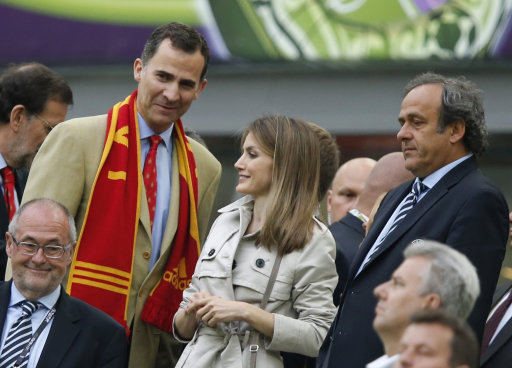 Spain's Crown Prince Felipe, Princess Letizia and UEFA President Platini prepare to leave after Group C Euro 2012 soccer match between Spain and Italy in Gdansk