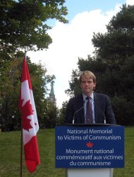 Canadian Immigration Minister Chris Alexander gives a speech in Ottawa, on August 23, 2013 (AFP Photo/Michel Comte)