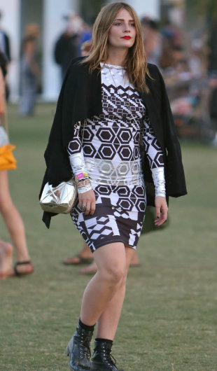 Jessica Alba, Paris Hilton And Mischa Barton In Coachella Round 2 Style Battle