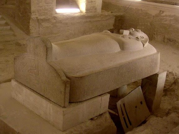 Fit for a King: Largest Egyptian Sarcophagus Identified Valley-kings-sarcophagus-6