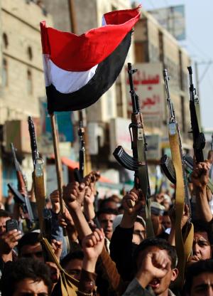 Yemeni supporters of the Shiite Huthi rebel group take&nbsp;&hellip;