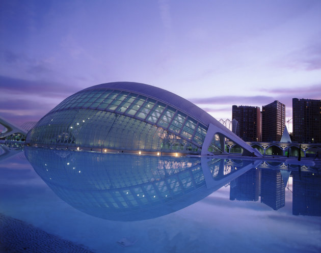 Les 10 bâtiments les plus remarquables du monde Les-10-b-timents-les-plus-remarquables-du-monde---6--Cit--arts-sciences---Valence-jpg_120224