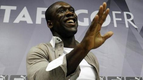 Watch girls terrorized by monster Clarence Seedorf