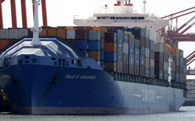 U.S. seizes cargo ship suspected of carrying stowaways - Yahoo! News