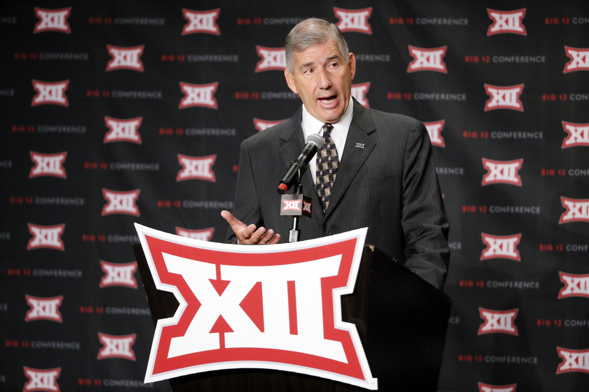 Big 12 commissioner Bob Bowlsby addresses attendees during Big 12 media day, Monday, July 18, 2016, in Dallas. With expansion still an unsettled issue...