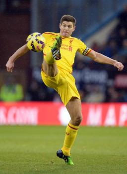 Liverpool&#39;s Steven Gerrard controls a&nbsp;&hellip;