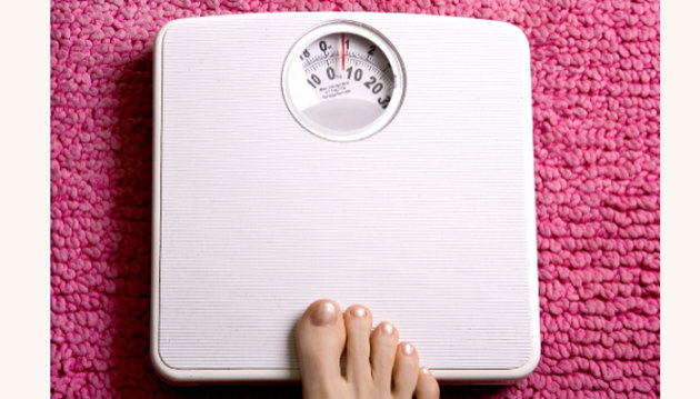 خطوات لا تساعدكِ على فقد الوزن، بل تضر صحتكِ 373316