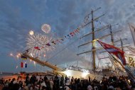 Show de fuegos artificiales y discurso de la Presidenta para recibir a la Fragata Libertad