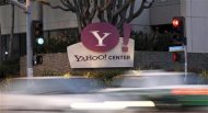 The Yahoo! offices are pictured in Santa Monica, California April 18, 2011. REUTERS/Mario Anzuoni