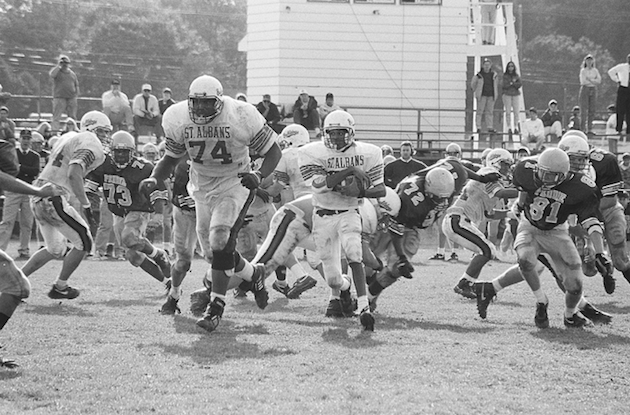 St. Albans RB Phil Perry had the right idea here: Run behind the man-mountain — Flickr/StAlbansSchool