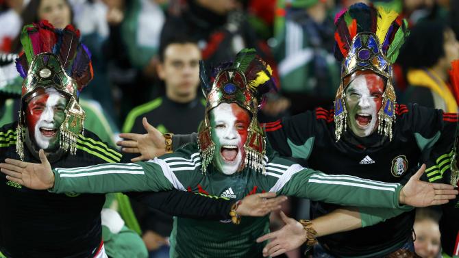 Mexico fans cheer ahead of their teams&#39;s first round Copa America 2015 soccer match against Chile at the National Stadium in Santiago