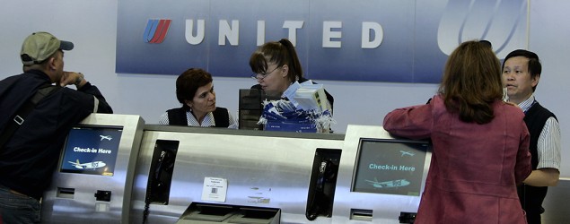 United Airlines fined $1.1M for tarmac delays. (AP)