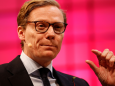 Suspended Cambridge Analytica CEO reportedly used the N-word in an email to describe potential clients