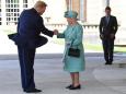 Trump UK visit: President has state banquet with Queen as Labour announces Corbyn will speak at protest