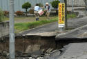 Death toll rises, flights resume, power back in Japan quake