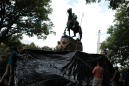 Should America Rid Itself of Confederate Monuments?