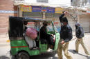 Mosques stay open in Pakistan even as virus death toll rises