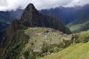 Polícia peruana prende turistas por danificar templo e defecar em Machu Picchu