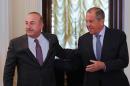 Lavrov y Çavusoglu comienzan las consultas centradas en Siria