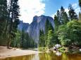 Arizona woman falls to death while climbing in Yosemite National Park