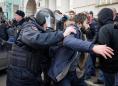 Russians Take Part In Nationwide Protests Against Putin, Medvedev
