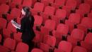Covid-19 : "Le couvre-feu à 21h, c'est une décision de fermeture", regrette le co-directeur du Théâtre Montparnasse