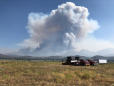 Thousands flee wildfire burning near California mountain towns