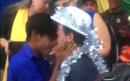 Gay couple from migrant caravan marry as they arrive in Mexico-US border town