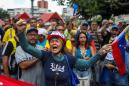 Detractores de Maduro advierten de las consecuencias de su programa económico