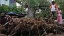 Amphan: Kolkata devastated as cyclone kills scores in India and Bangladesh
